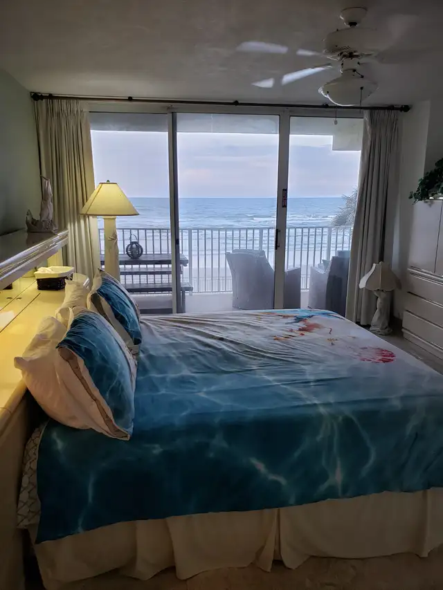 LUXUEUX CONDO À LOUER face à la mer 2/2 TOUT ÉQUIPÉ/AOUT ET + in Florida in Canada - Image 9