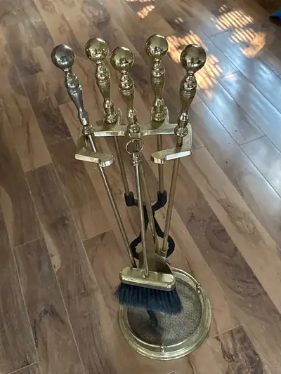 Brass fireplace set, poker, broom etc, View more