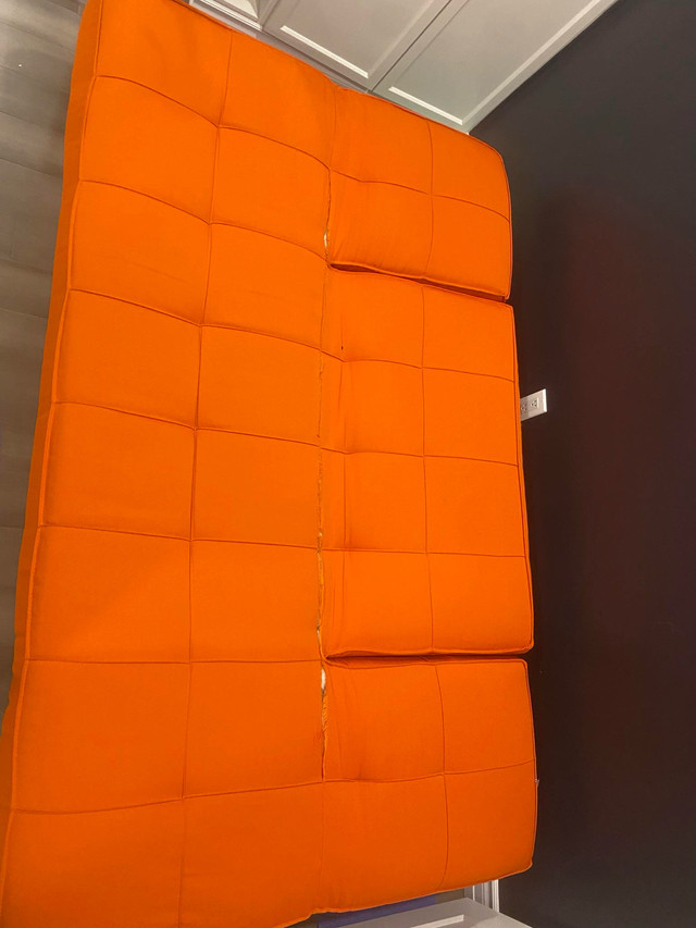Hybrid couch/bed, canapé-lit dans Sofas et futons  à Laval/Rive Nord - Image 3