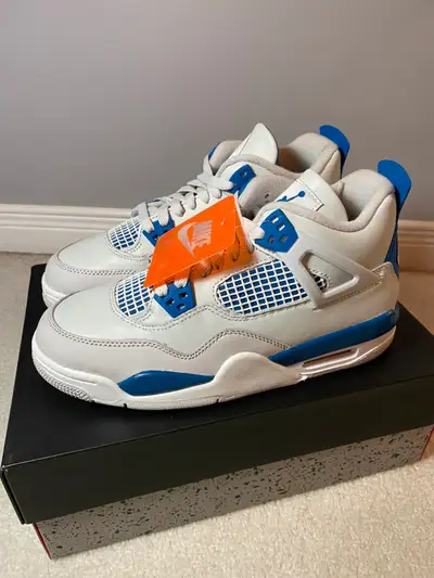 Jordan 4 Blue Military - sz 5.5y/6y, View more