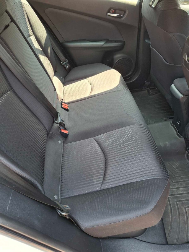 Toyota prius for sale by owner — photo 3