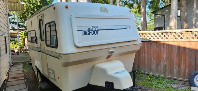 RV:  Bigfoot 17ft RV Trailer in RVs & Motorhomes in Delta/Surrey/Langley - Image 3