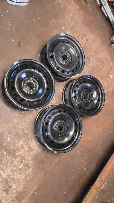 18 inch steel rims 5x115.4 bolt pattern Can deliver if youre close