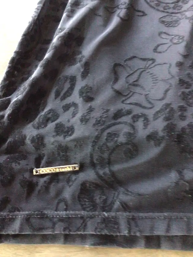 Coco & Tashi Prom Dress in Women's - Dresses & Skirts in Kitchener / Waterloo - Image 5