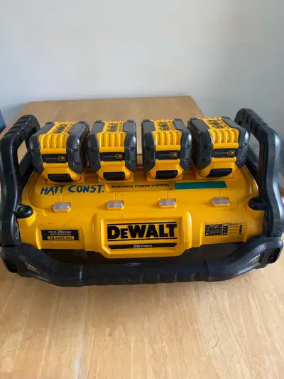 Dewalt power station w/ 4X 12ah batteries, View more
