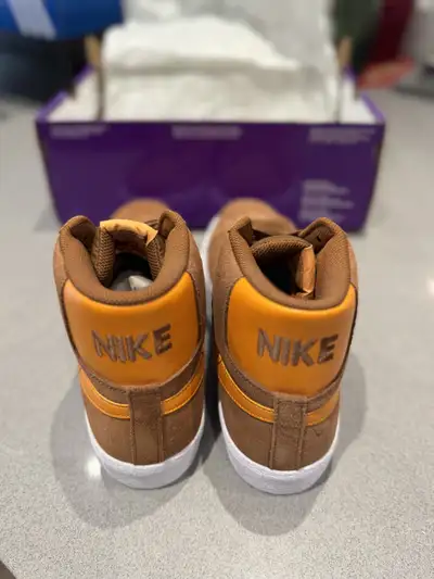 NIKE SB Zoom Blazer Mid  - Mens 10.5, View more