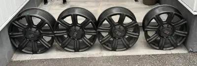 18x8 Truck Rims. Not used for past 2 years. Excellent Condition with TPMS included. Bolt Pattern (PC...