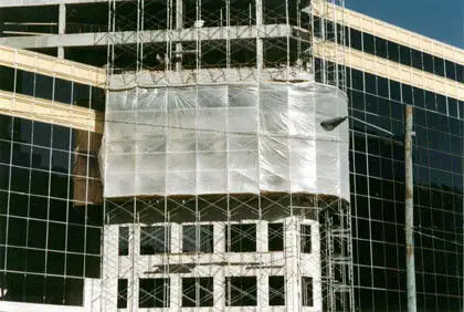 Toiles de couvreurs / Roofer's tarps in Roofing in City of Montréal - Image 6