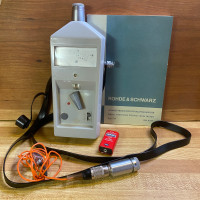 Vintage Rohde & Schwarz Small Precision Sound Level Meter (EUC)