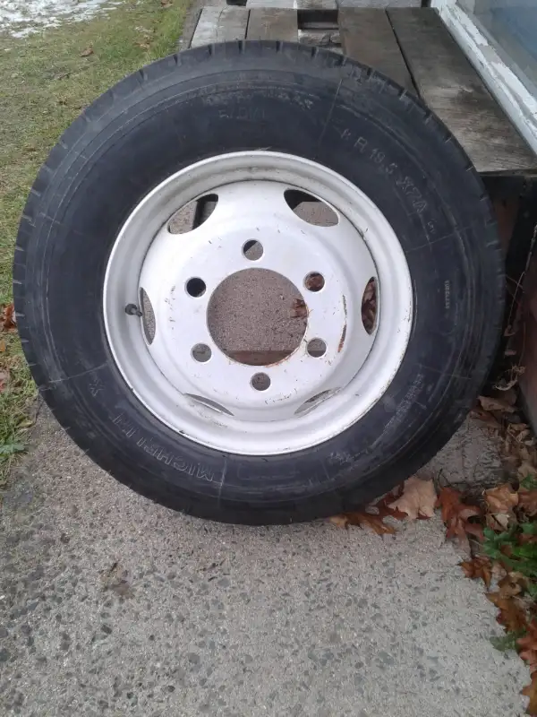 New tire and rim for RV or truck. Phine calls Only in Tires & Rims in Annapolis Valley - Image 2