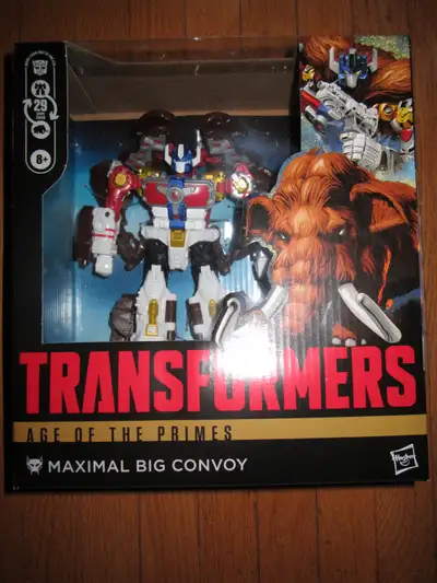 Big Convoy Transformers Maximal Leader Age of the Primes, View more