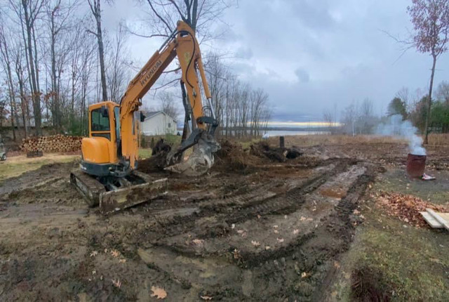 Excavator & Operators Land Clearing & New Roads  dans Autre  à Barrie - Image 4