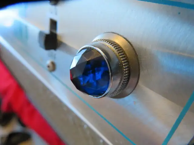 1968 Fender VibroChamp Class 'A' Tube Amp $1,400.68 in Amps & Pedals in Ottawa - Image 11