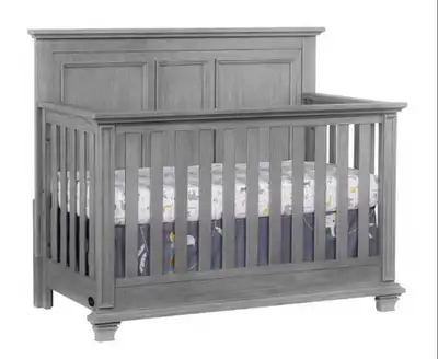 Oxford Baby Kendra Crib, View more