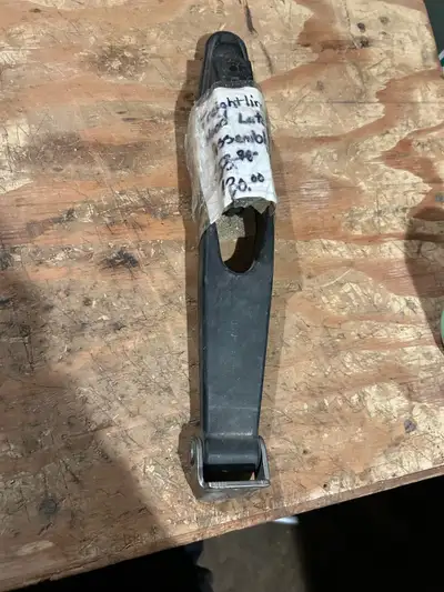 These parts were for a 1998 Freightliner Classic, they are prices at half price of new or less Hood...