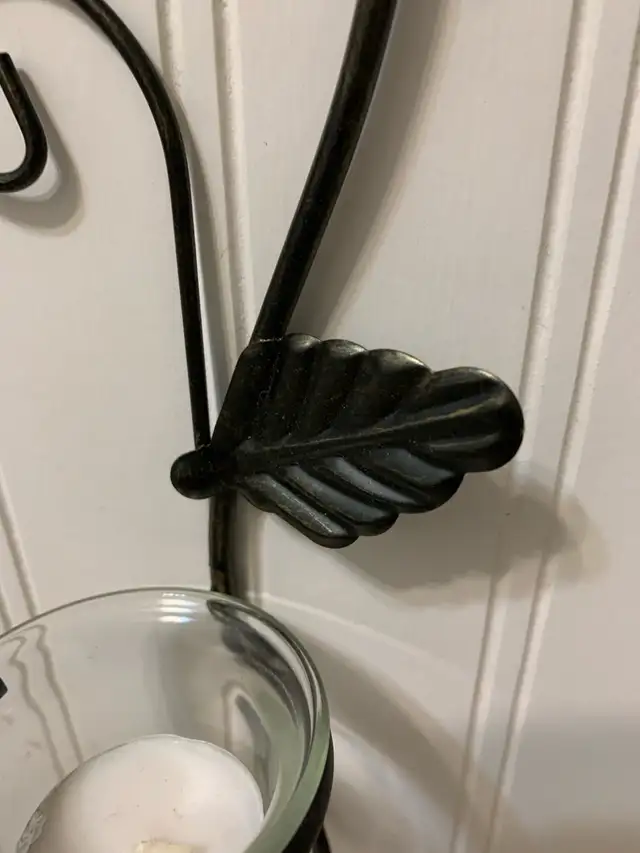 3 Tealight Wall Sconces in Home Décor & Accents in Ottawa - Image 4