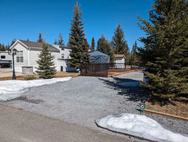 Beautiful Lot For Sale in Coyote Creek Golf Resort Phase 1  in Land for Sale in Red Deer - Image 4