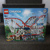 Lego flambant neuf Les montagnes russes roller coaster 10261