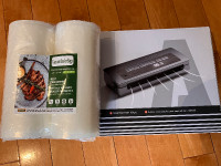 NEW - Vacuum Sealer Machine Food Storage with extra rolls