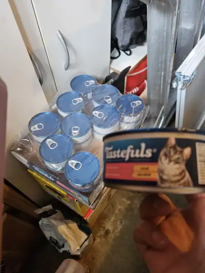 Premium cat food, treats, & litter!, View more