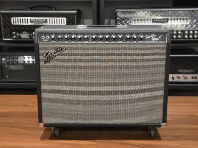 Fender Twin Amp (Échange Possible), View more