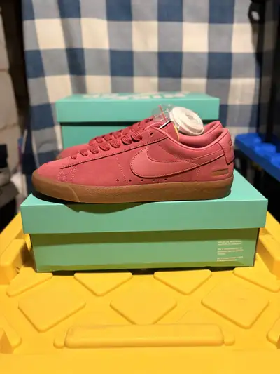 Nike x Supreme Blazer Low GT QS Desert Bloom Size 9 New $400, View more