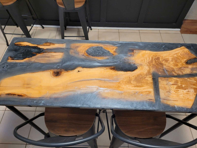 This.... Italian olive live edge epoxy console table in Dining Tables & Sets in Hamilton - Image 3