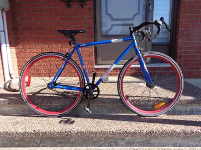 COLUMBIA FIX X1 FIXIE ROAD BIKE, View more