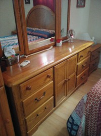 Set de chambre en bois massif