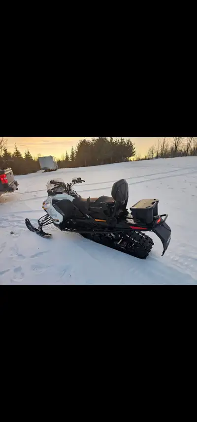 Looking for snowmobile friends in the greely ont area, View more