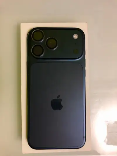 iphone 17 pro max 256gb, View more