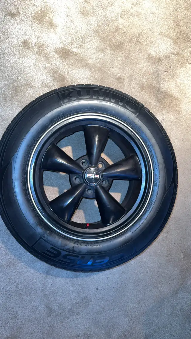 5x114.3 original black mustang rims and tires in Tires & Rims in Sudbury - Image 5