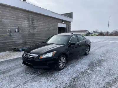 Accord ex-l for sale, top trim model fully loaded, sunroof, bluetooth, usb, power heated seats, full...