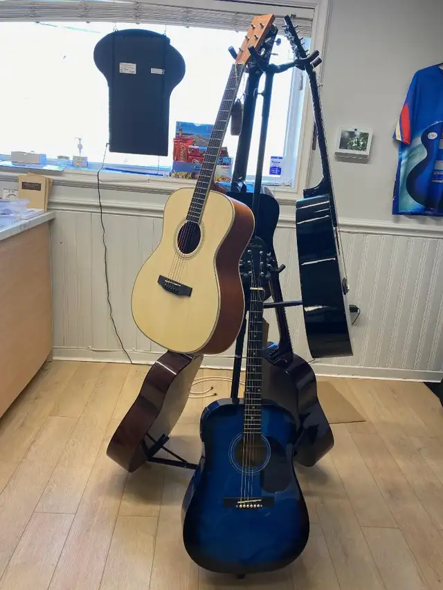 Below Wholesale Guitars and Accessories for Sale62863275002242122