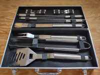 BBQ Tool Set in Metal Case