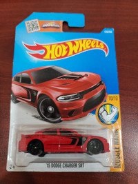 HOT WHEELS '15 DODGE CHARGER SRT DIECAST