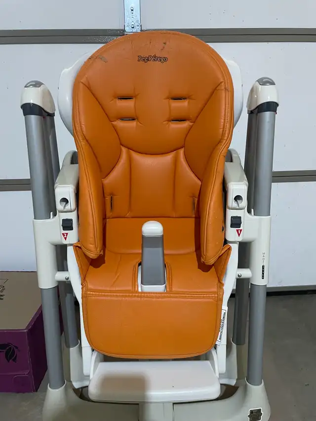 High chair Prima pappa in Strollers, Carriers & Car Seats in Oakville / Halton Region - Image 8