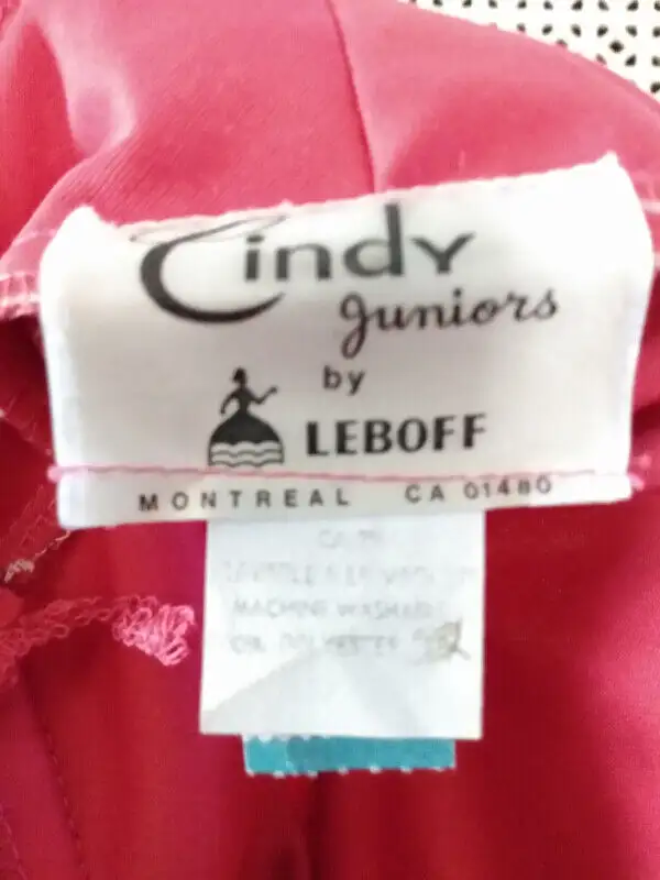 Woman's sleeveless full-length dress with short matching jacket in Women's - Dresses & Skirts in Mississauga / Peel Region - Image 6