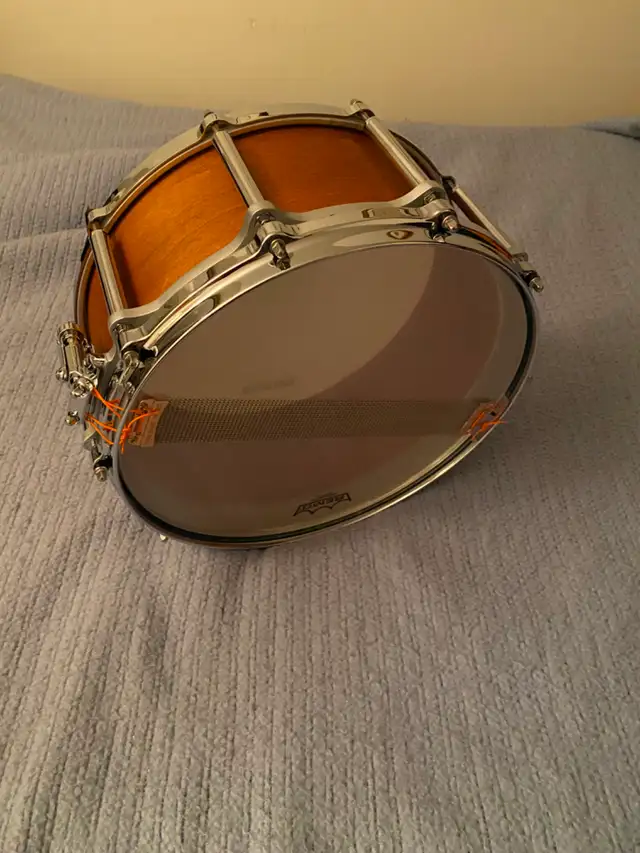 Pearl Free Floating Snare Drum in Drums & Percussion in Oshawa / Durham Region - Image 11