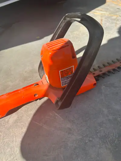 Black and Decker hedge trimmer. $20 OBO