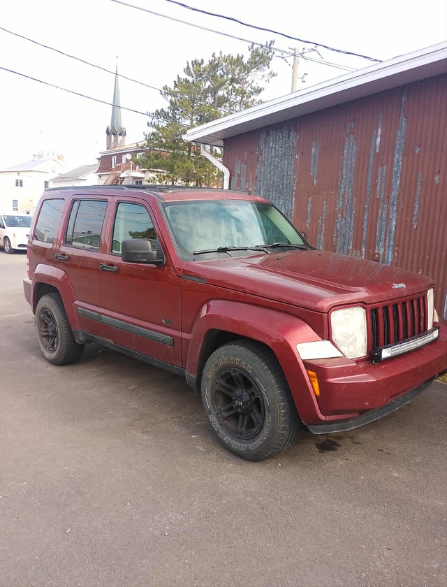 JEEP LIBERTY 4X4 MANUEL