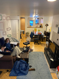 Room in 2br apartment available May-August - In Mcgill Ghetto