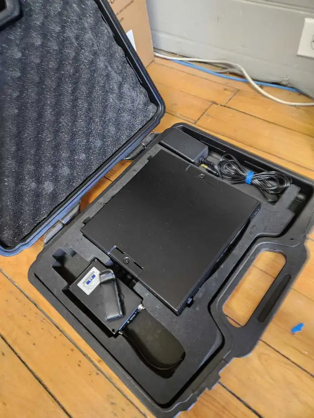 wireless microphones system - new in Pro Audio & Recording Equipment in Barrie - Image 4