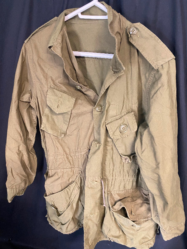 Canadian Army Jackets in Arts & Collectibles in Moncton - Image 4