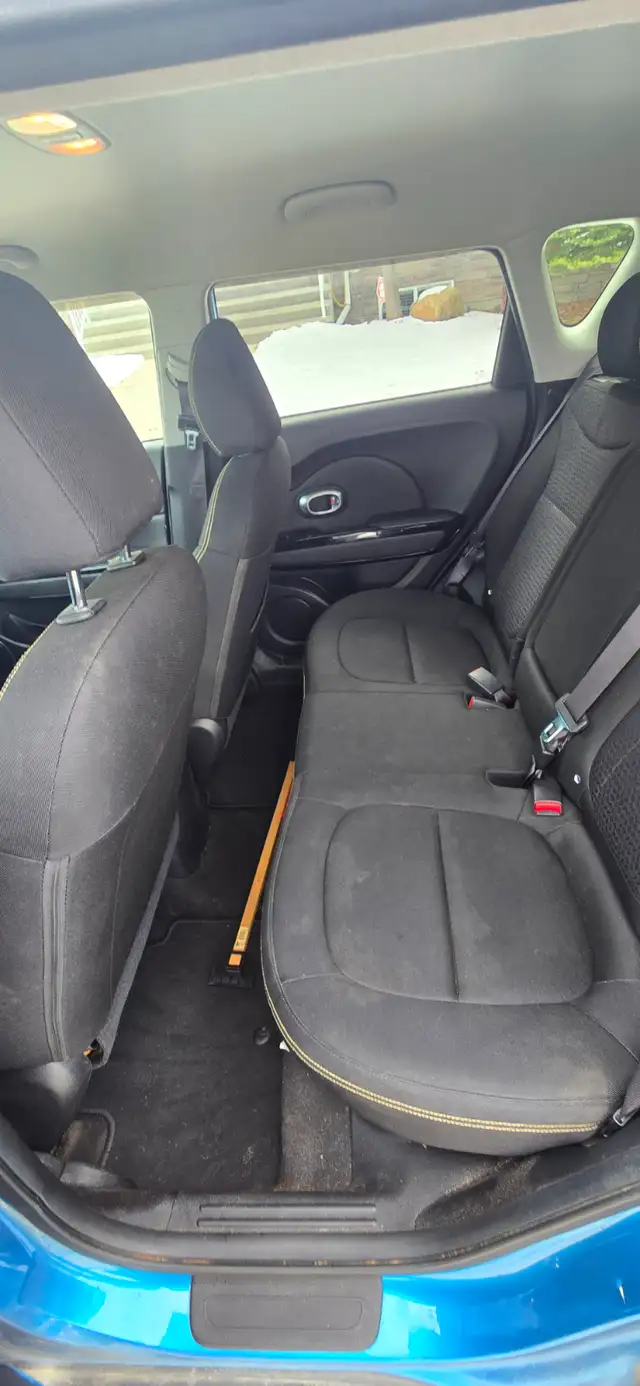 2015 Kia Soul in Cars & Trucks in Calgary - Image 7