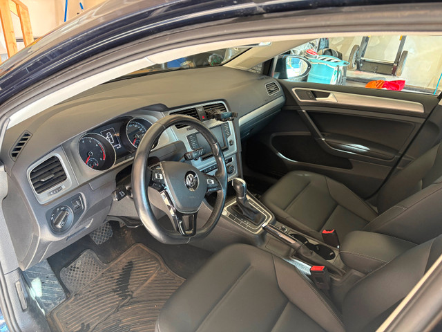 2017 Volkswagen Golf for sale in Cars & Trucks in Edmonton - Image 3