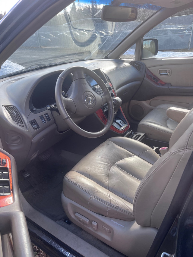 2001 Lexus RX 300 - Parts Only  in Auto Body Parts in City of Halifax - Image 4