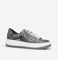 Ellen Zip Up Flat Sneaker. Size: 5.5