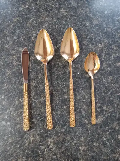 For Sale: Gold plated Flatware, set of 4 tableware/serving utensils, multipurpose use for home or re...