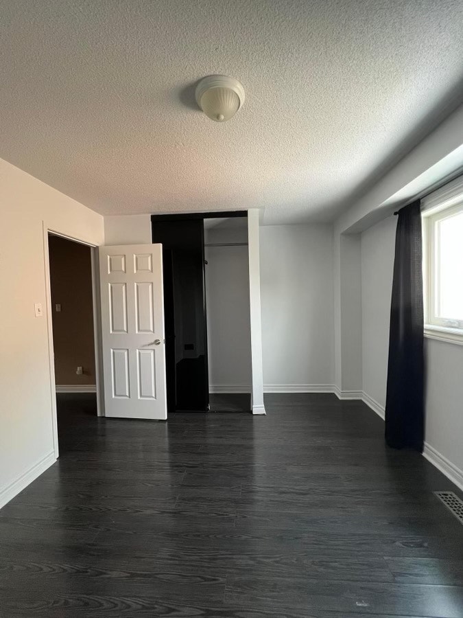 Room For Rent Mississauga Room Rentals & Roommates Mississauga